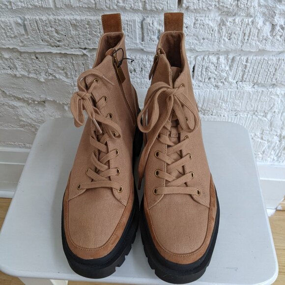 NEW NEVER WORN COMBAT STYLE BOOTS SIZE 10 VIONIC - Picture 2 of 7